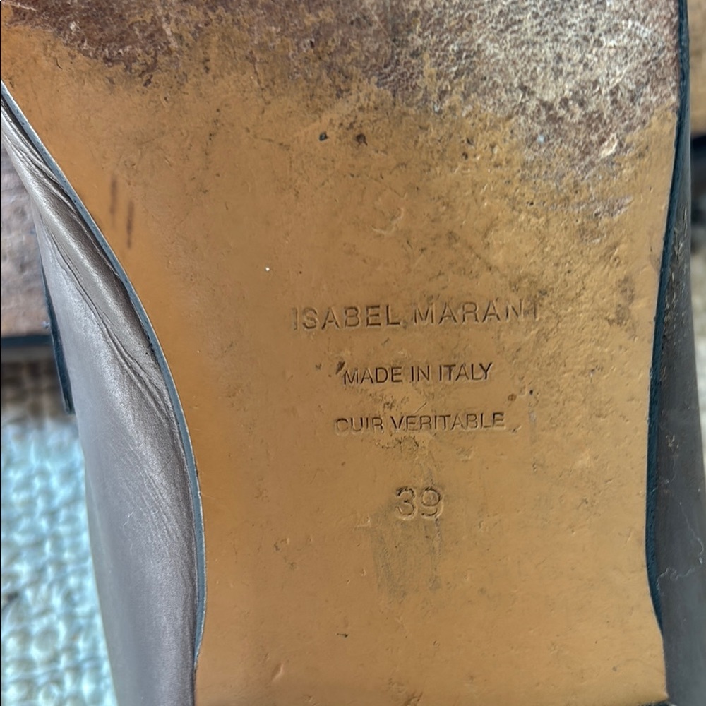 Isabel Marant Brown Flats with Distressed Leather and Eyelet Details - Picture 8 of 9